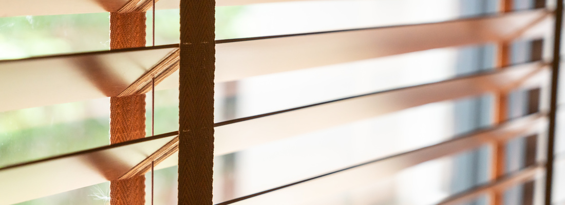 Wooden Blinds or Plastic? The Answer You Can't Miss!