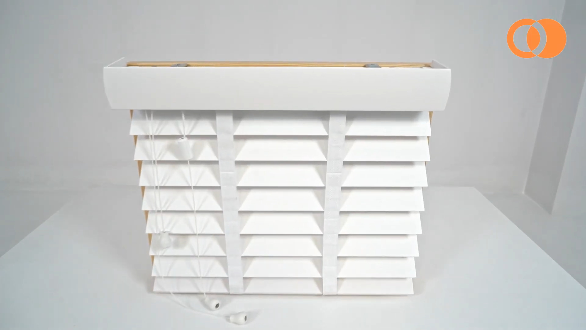 high quality  Wooden blinds 50mm, belt ladder