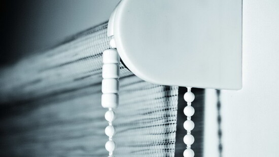 Moderne indendørs persienner