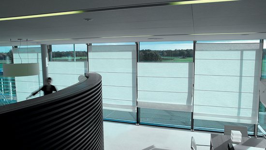 Kassettegardiner til indendørs brug